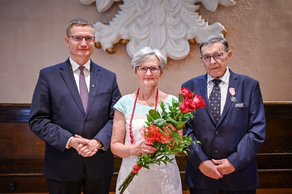 Piękny jubileusz wspólnego pożycia. Złote Gody w Częstochowie [ZDJĘCIA] 8