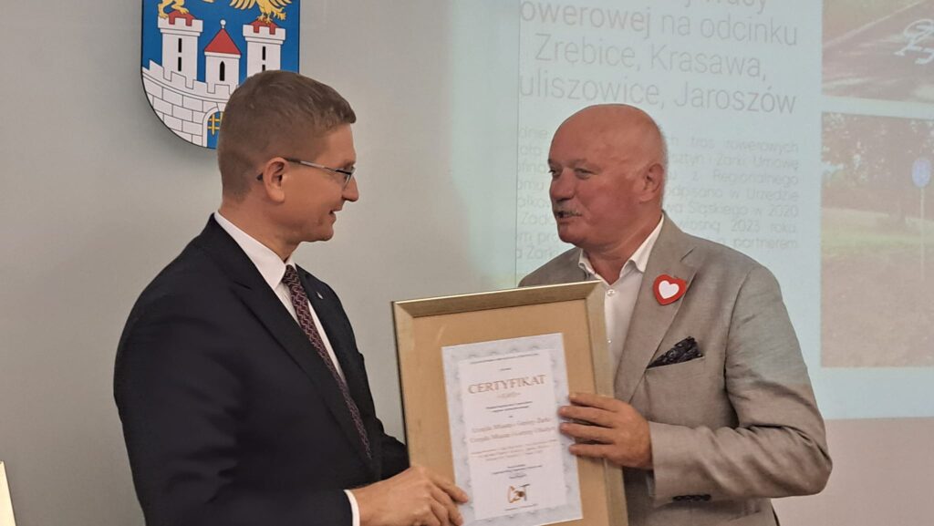 Certyfikat CZOT dla drogi rowerowej Żarki - Olsztyn 4