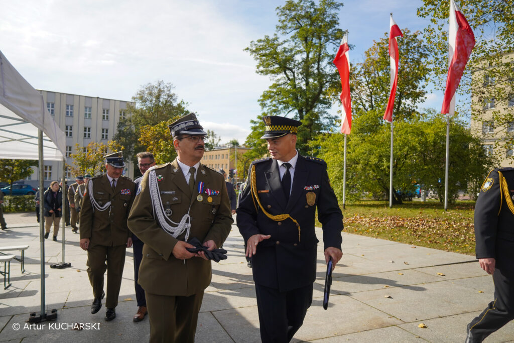 Przedstawiciele Częstochowy i regionu nagrodzeni podczas Święta Żołnierza Rezerwy... 3