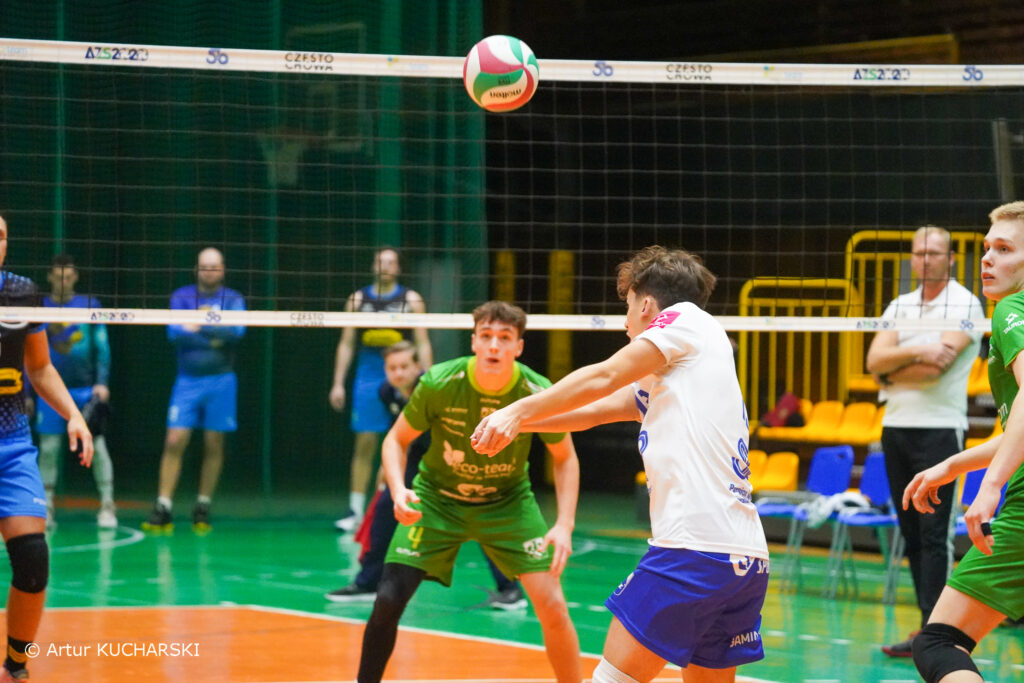 Siatkarze Eco-Team AZS Stoelzle przegrali w niedzielę z Volley Gubin 8