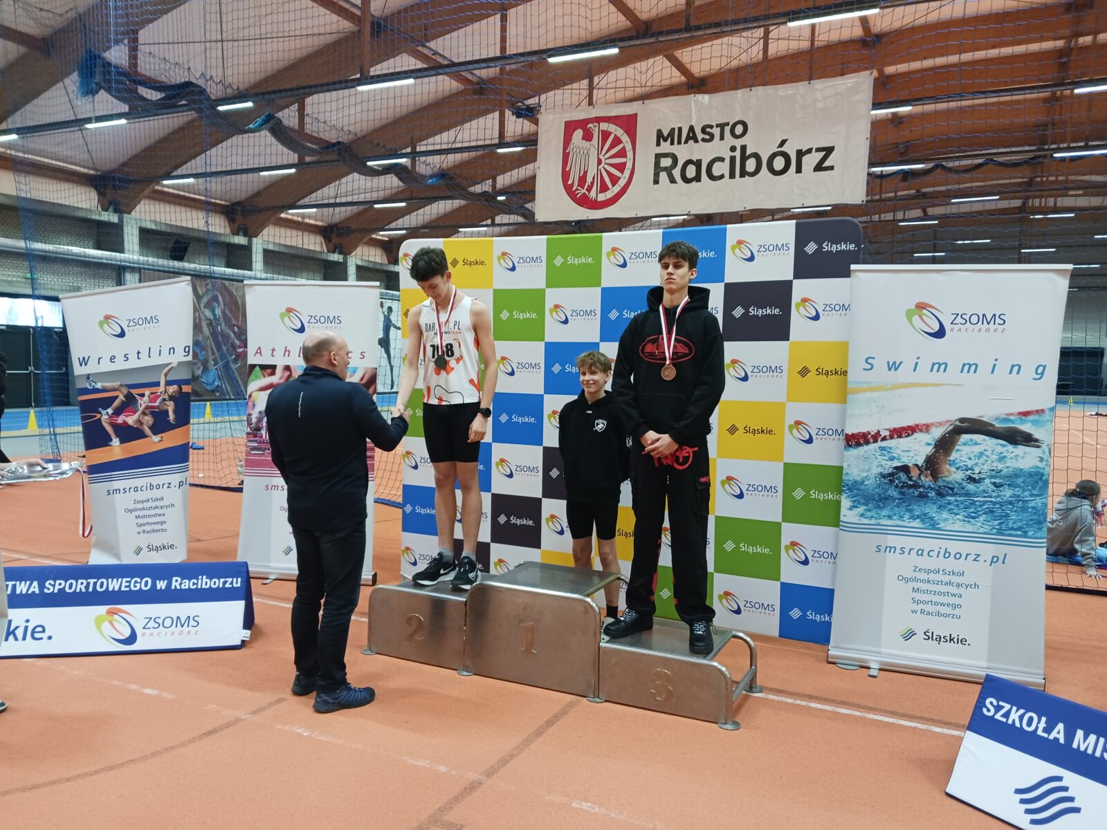 Zawodnicy CKS Budowlani Częstochowa wywalczyli 5 medali na Halowych Mistrzostwach Województwa Śląskiego w Lekkiej Atletyce w kategorii U16 14