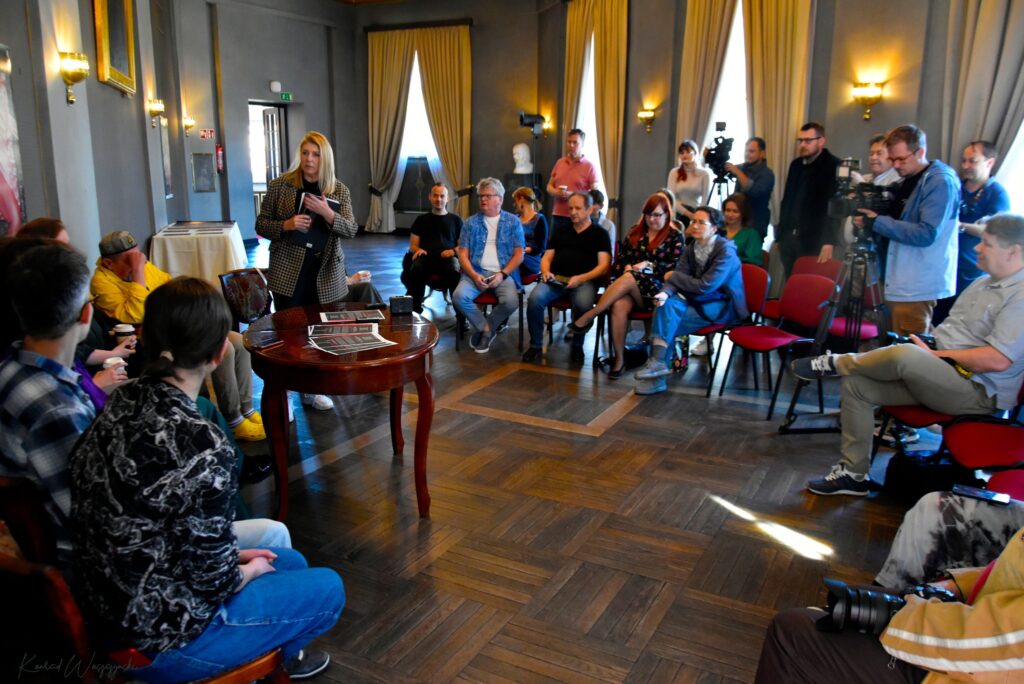 Teatr im. Mickiewicza. Ojciec Macoch, czyli częstochowianina portret własny 15