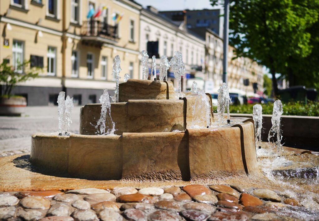 Częstochowa. Miejskie fontanny już działają [ZDJĘCIA] 15