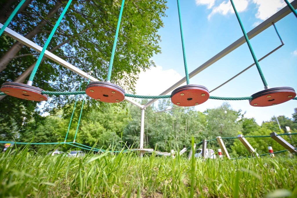 W Częstochowie powstanie kolejny park linowy. Tym razem przy ul. Zegarowej 8