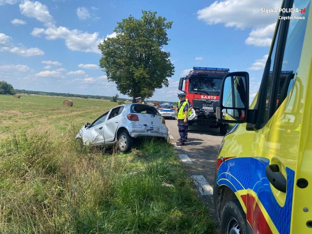 Dwa dni i dwa śmiertelne wypadki w pow. częstochowskim. Nie żyją 65-letni pieszy i 36-letni kierowca 2