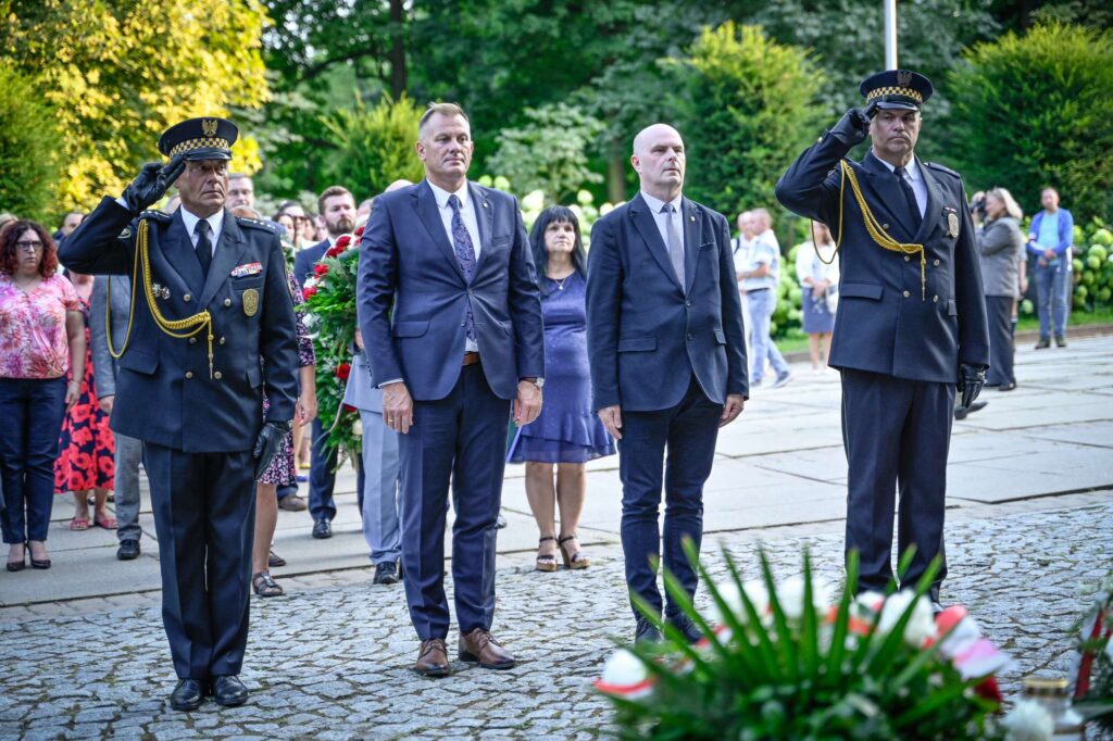 Tak wyglądały częstochowskie obchody 80. rocznicy wybuchu powstania warszawskiego [ZDJĘCIA] 23