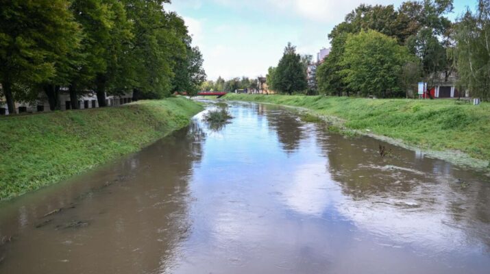 Opady w Częstochowie i okolicy. Tylko w sobotę służby odnotowały około 400 interwencji 7