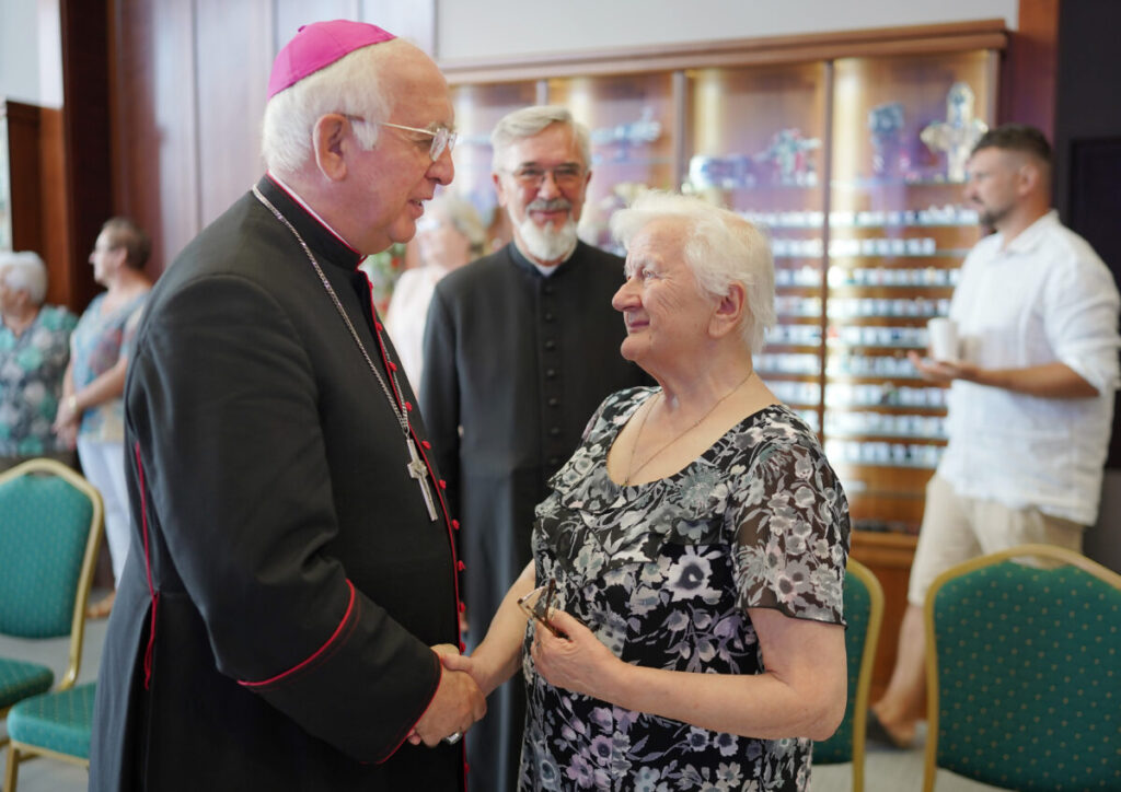 Niezwykły jubileusz w Częstochowie. 70 lat w zawodzie księgowej 6