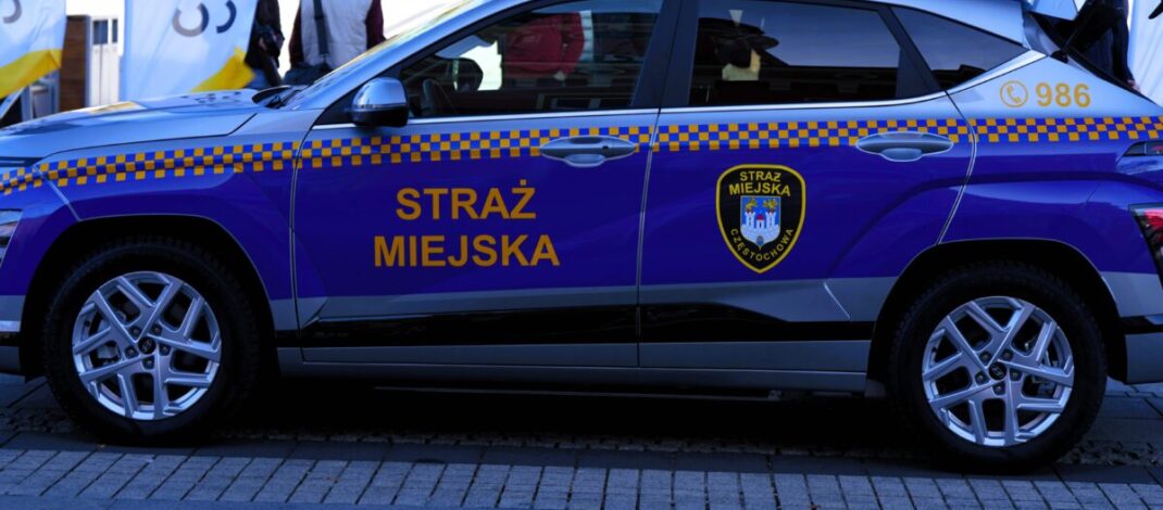 Więcej patroli Straży Miejskiej przy częstochowskich cmentarzach. Pamiętajmy o tymczasowej reorganizacji ruchu i nowych oznakowaniach…