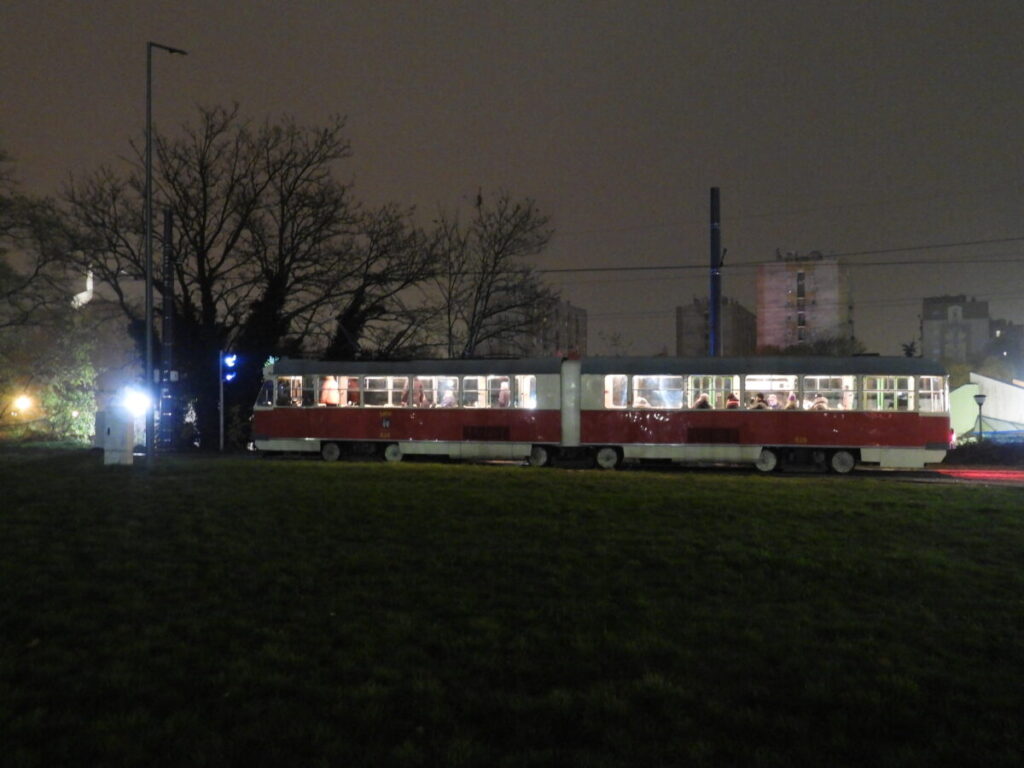 Jedna noc i jeden dzień z częstochowskimi tramwajami 67