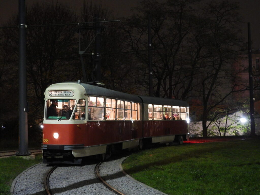 Jedna noc i jeden dzień z częstochowskimi tramwajami 70