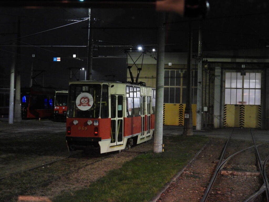 Jedna noc i jeden dzień z częstochowskimi tramwajami 85