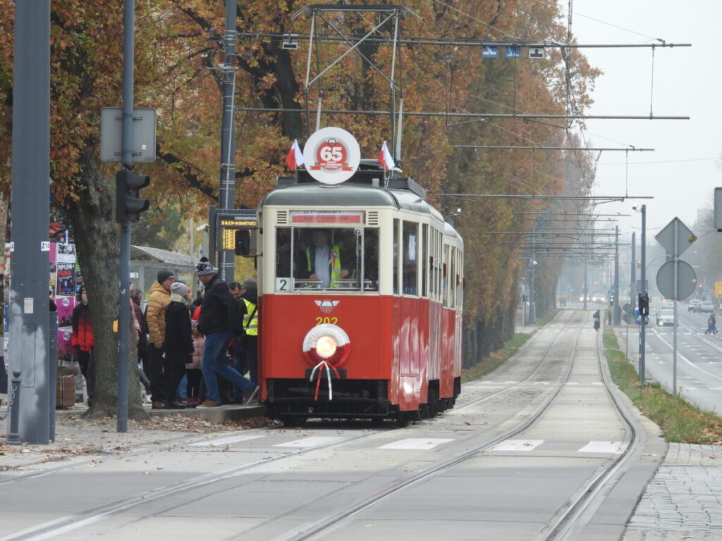 Jedna noc i jeden dzień z częstochowskimi tramwajami 133