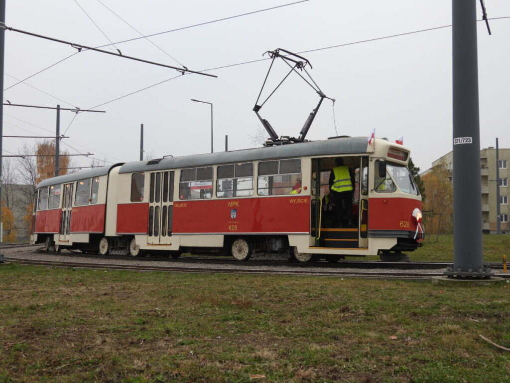 Jedna noc i jeden dzień z częstochowskimi tramwajami 151