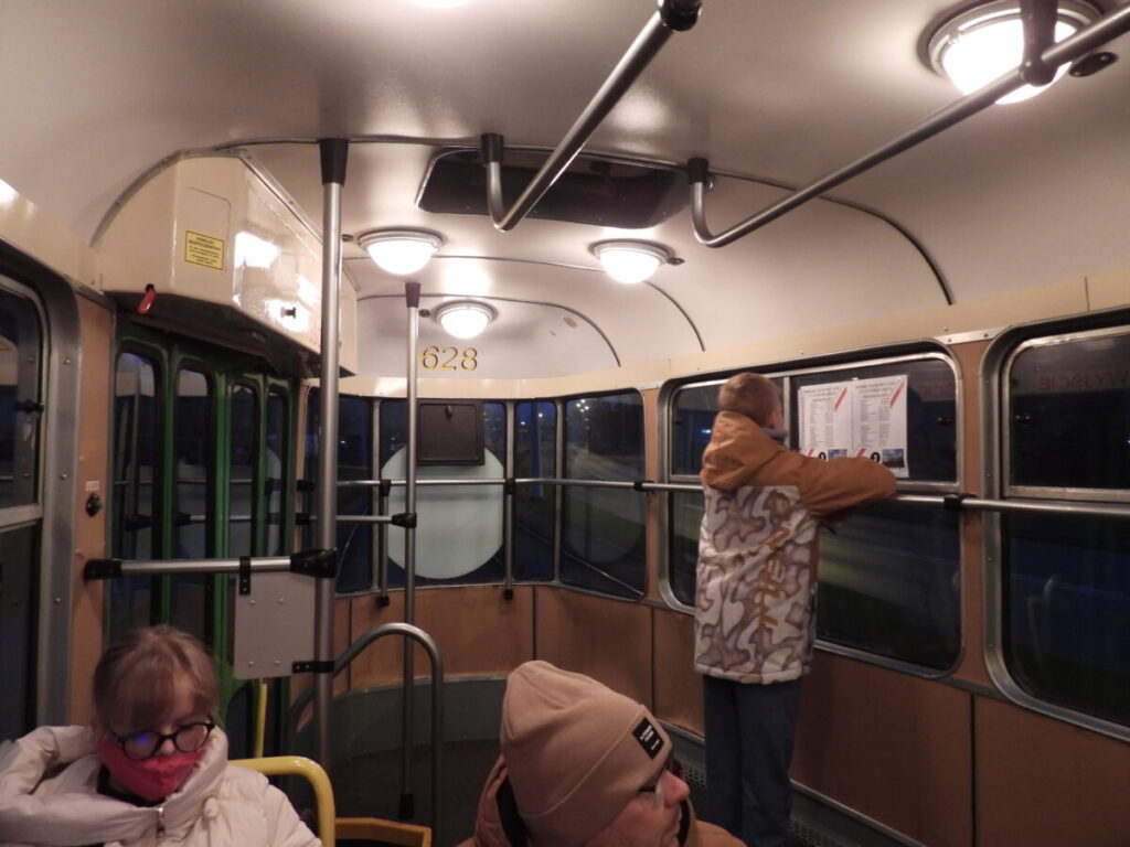 Jedna noc i jeden dzień z częstochowskimi tramwajami 166