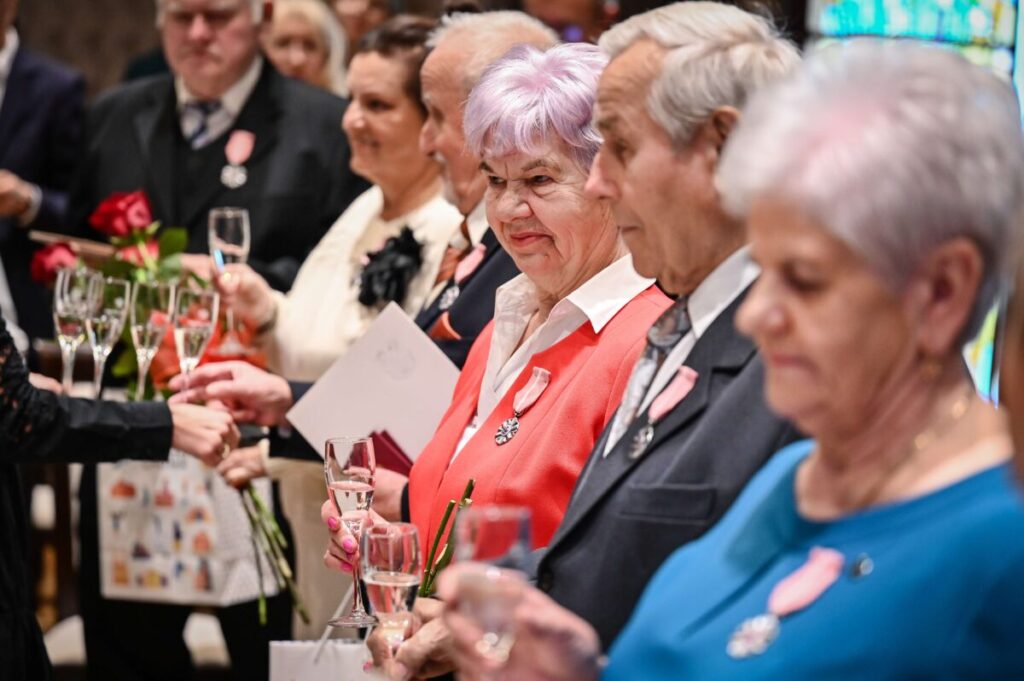 19 par świętowało w Częstochowie jubileusz Złotych Godów 2