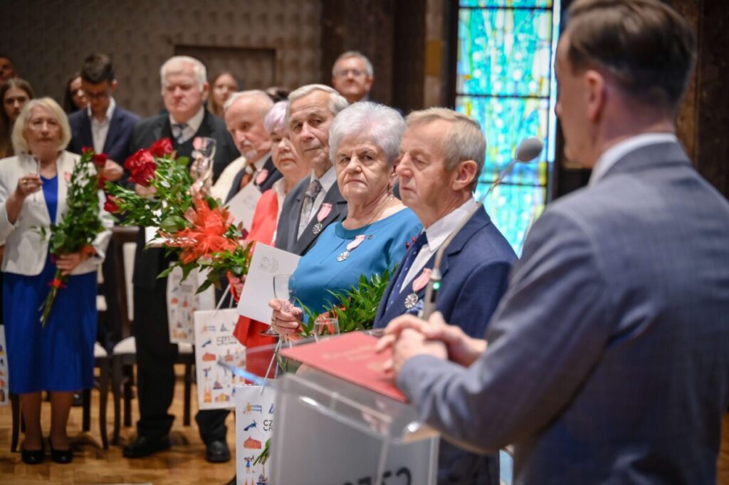 19 par świętowało w Częstochowie jubileusz Złotych Godów 14