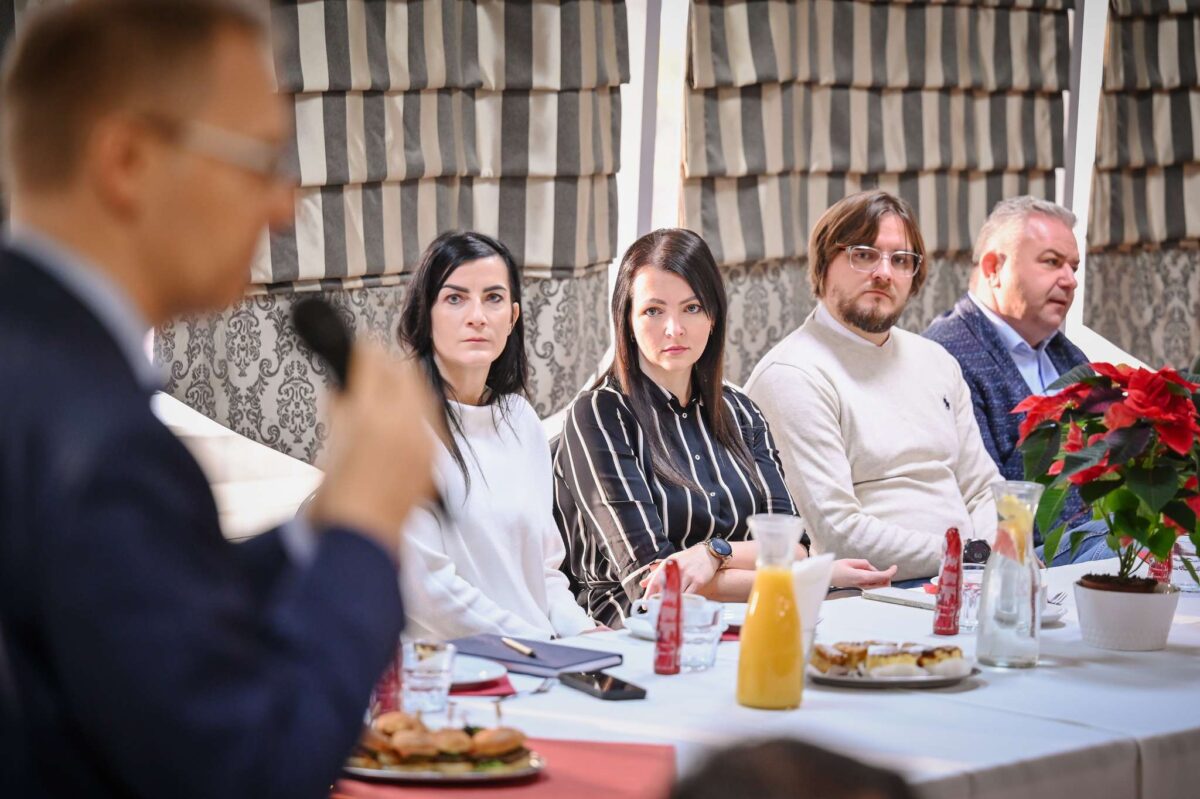 Praktyczne zastosowanie marketingu w przemyśle. O tym rozmawiano na "Śniadaniu z przedsiębiorcami" 9