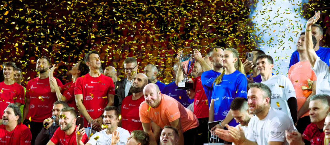 Jakub Błaszczykowski zaprasza na po,,Świąteczne granie z Kubą”