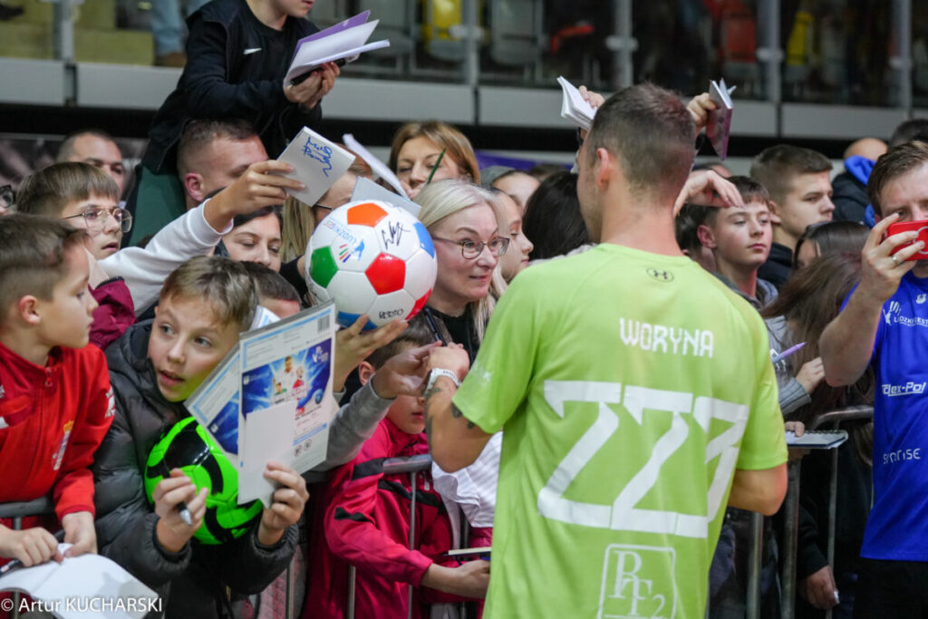 Gwiazdy i celebryci przyjechali do Częstochowy, aby zagrać w charytatywnym turnieju u Kuby Błaszczykowskiego [RELACJA] 4