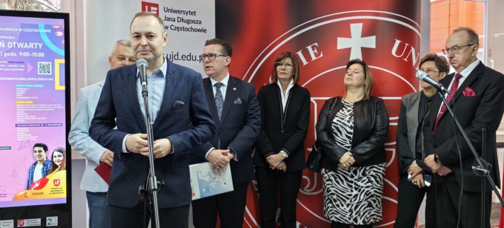 Zaproszenie na Dzień Otwarty Uniwersytetu Jana Długosza w Częstochowie 5