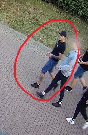 Rozpoznajesz tego mężczyznę? Jeśli tak, powiadom policję! [WIZERUNEK SPRAWCY]