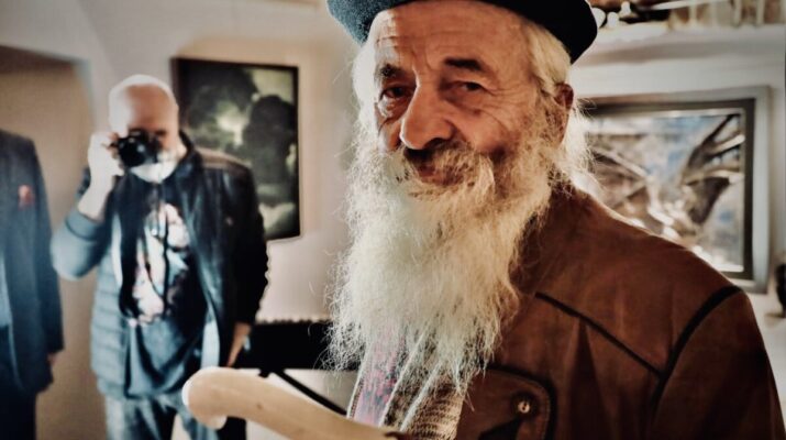 "Pan Hieronim wciąż wśród nas". W Galerii 4Arte będzie wystawa. Każdy może wysłać zdjęcia! 6