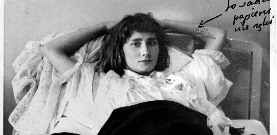 90 lat temu w Częstochowie urodziła się poetka Halina Poświatowska