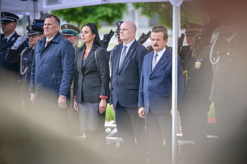W Częstochowie upamiętniono 80. rocznicę zakończenia II wojny światowej [ZDJĘCIA] 5
