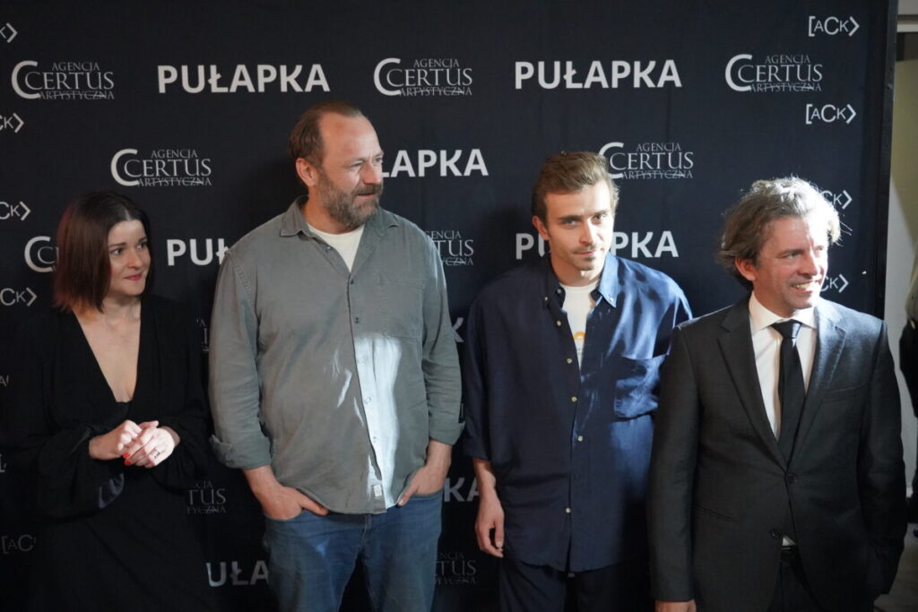 Ogólnopolska premiera spektaklu "Pułapka" w Częstochowie. Wśród gości Małgorzata Pieczyńska i Bartłomiej Topa [ZDJĘCIA] 15