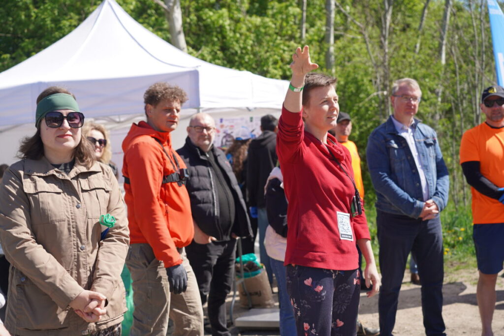 Ekologiczne ABC. Jura bez plastiku 2025 – wolontariusze sprzątali Mirowski Przełom Warty. [Fotorelacja] 40