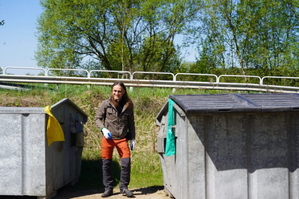 Ekologiczne ABC. Jura bez plastiku 2025 – wolontariusze sprzątali Mirowski Przełom Warty. [Fotorelacja] 106