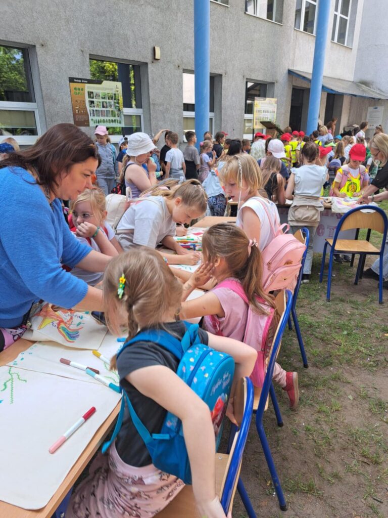 Ekologiczne ABC. Piknik w Zespole Szkół Technicznych połączył dobrą zabawę z edukacją ekologiczną. [Fotorelacja] 52
