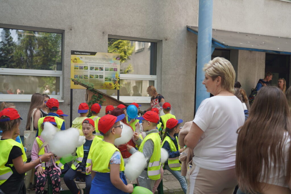 Ekologiczne ABC. Piknik w Zespole Szkół Technicznych połączył dobrą zabawę z edukacją ekologiczną. [Fotorelacja] 4