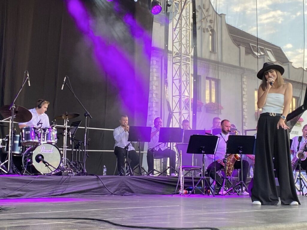 W Olsztynie rozpoczął się IX Jurajski Festiwal Sztuki i Wina. Co zaplanowano na 19 i 20 lipca? 7