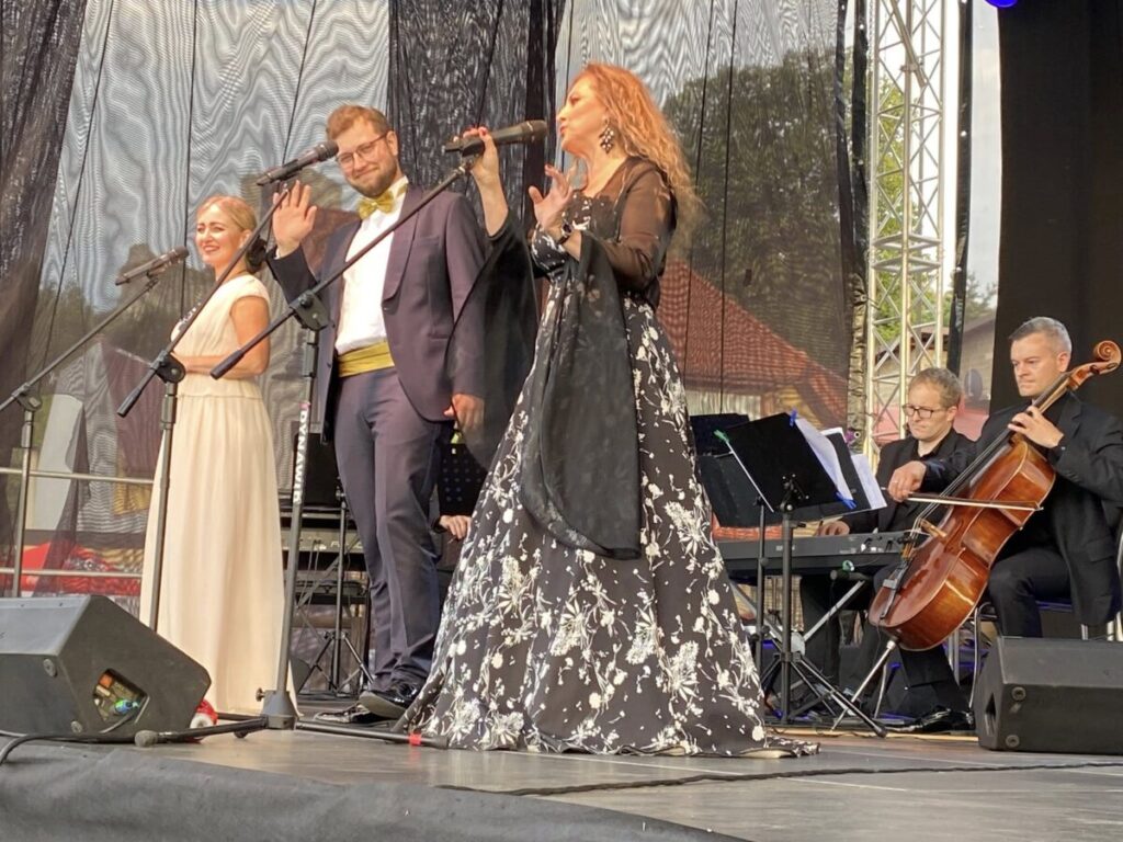 W Olsztynie rozpoczął się IX Jurajski Festiwal Sztuki i Wina. Co zaplanowano na 19 i 20 lipca? 3
