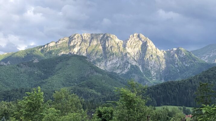 Pomysł na wakacje? Artystycznie i z widokiem w B&B Art House Szymaszkowa 1 w Zakopanem 1