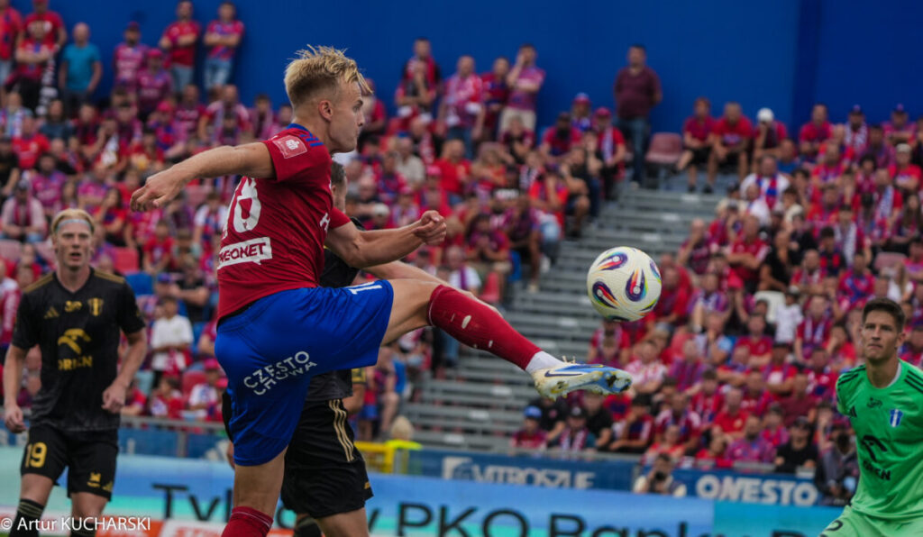 Wisła Płock zaskoczyła Raków 7