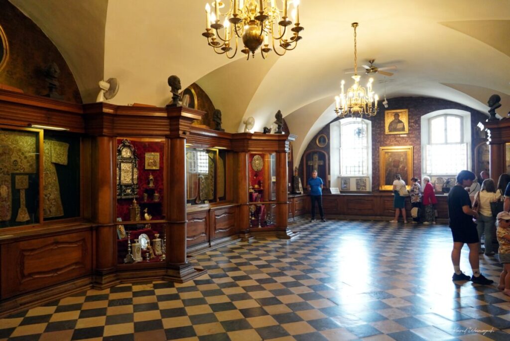 Jasna Góra. Pomnik historii, który przyciąga nie tylko pielgrzymów [ZDJĘCIA] 14