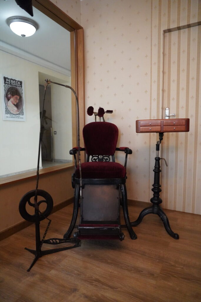 Muzeum Stomatologii w Częstochowie. 18 tysięcy stomatologicznych artefaktów – w Polsce ta kolekcja nie ma sobie równych! 52