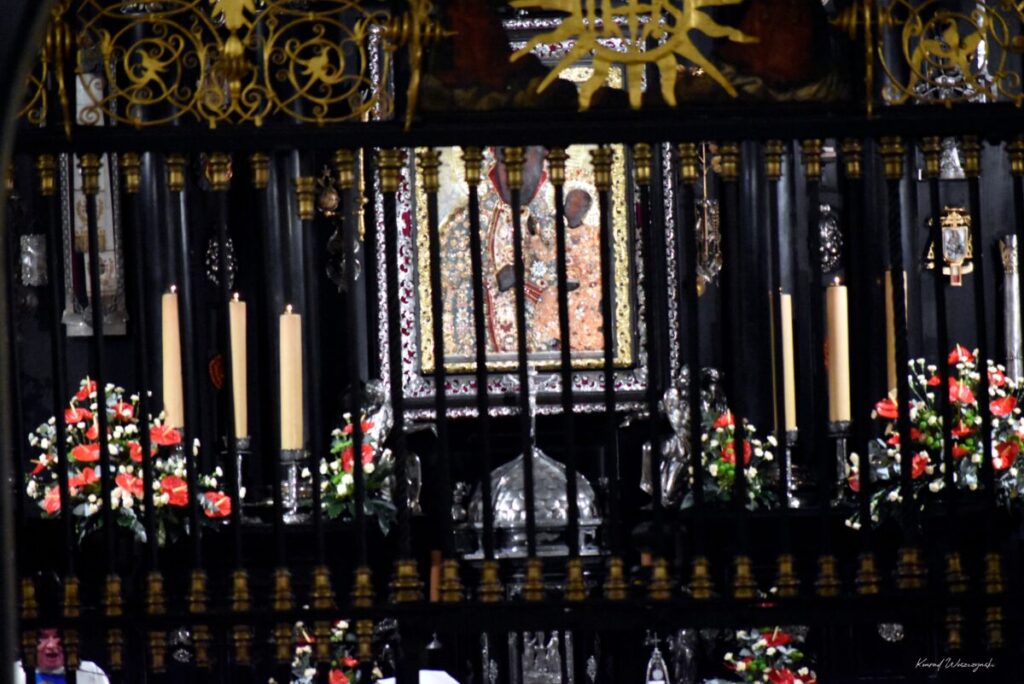 Jasna Góra. Pomnik historii, który przyciąga nie tylko pielgrzymów [ZDJĘCIA] 9
