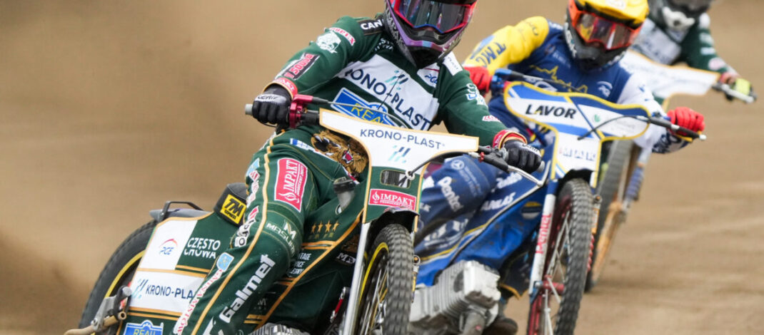 Słaby występ Włókniarza w pierwszym sparingu