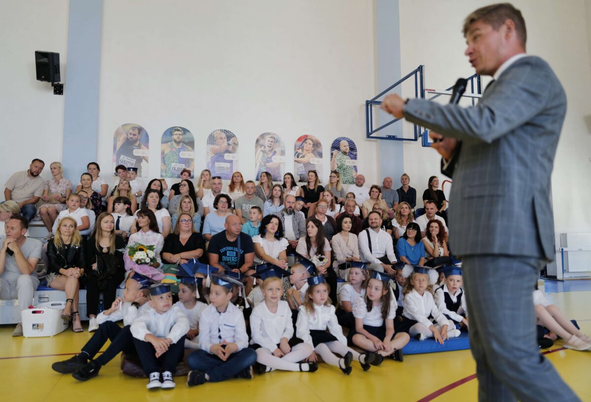 Częstochowa. Nowy rok szkolny rozpoczął się dla 31,5 tys. młodych ludzi 11