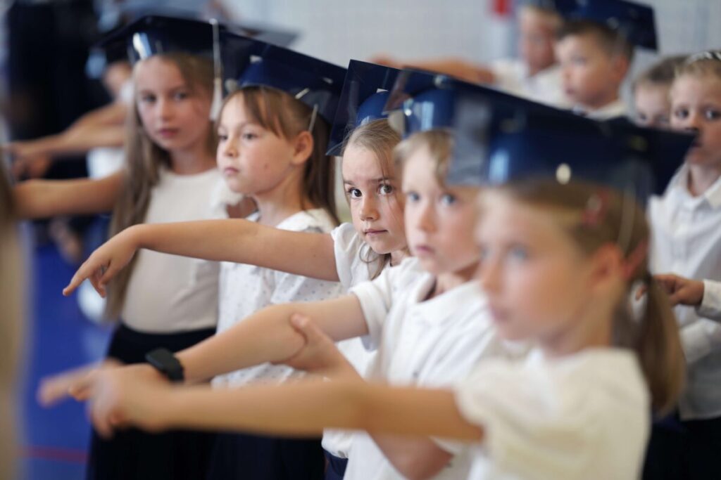 Częstochowa. Nowy rok szkolny rozpoczął się dla 31,5 tys. młodych ludzi 3