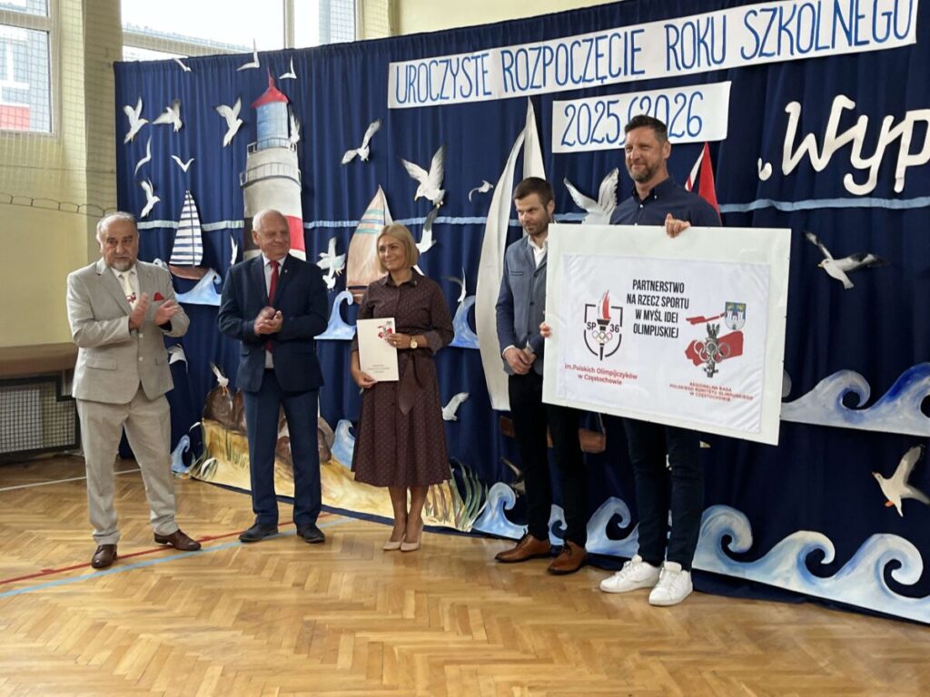 Częstochowa. Nowy rok szkolny rozpoczął się dla 31,5 tys. młodych ludzi 4