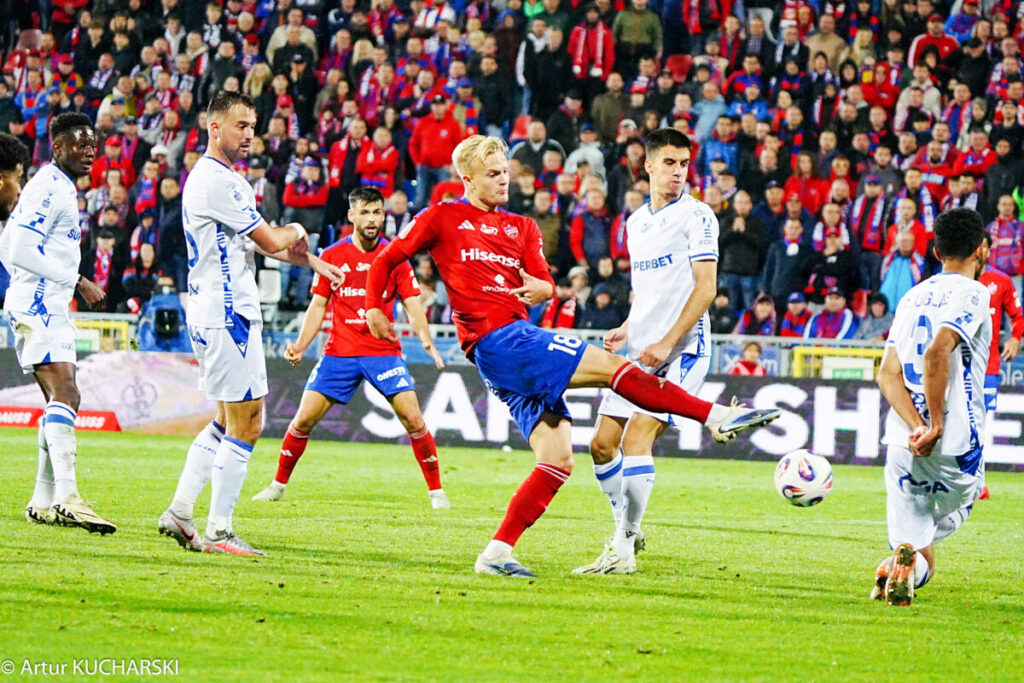 Co to był za mecz Rakowa z Lechem. 4 gole uznane, 4 gole anulowane po VAR! 5