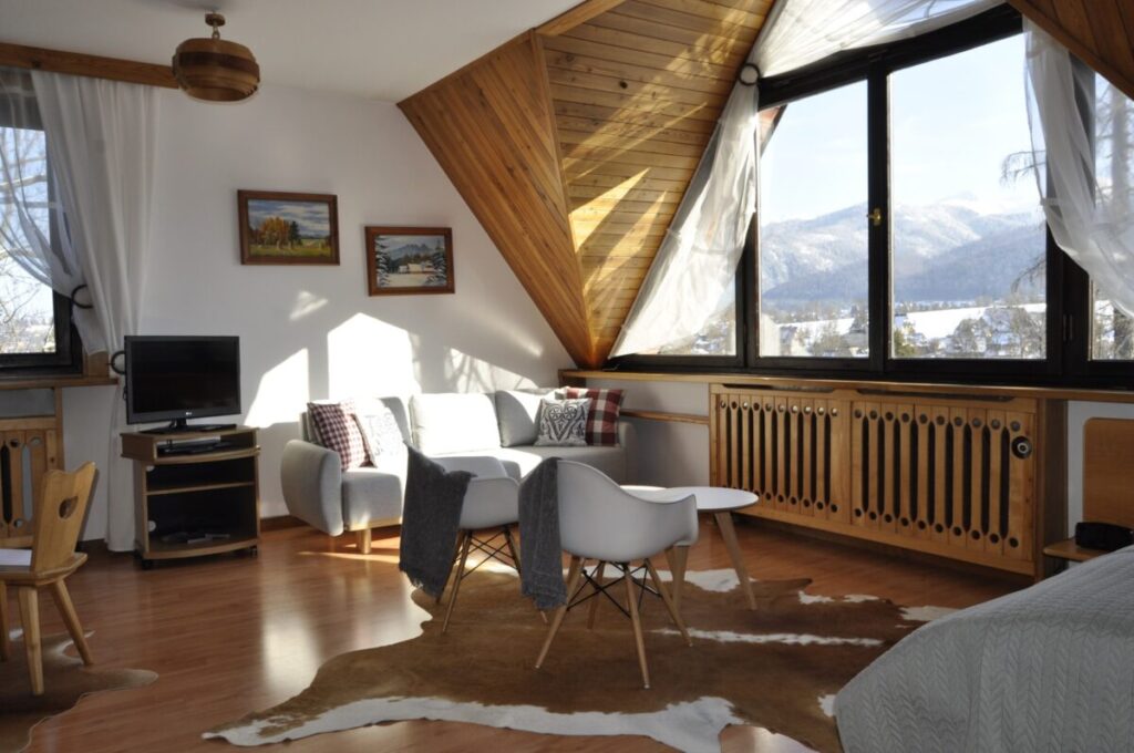 B&B Art House Szymaszkowa 1 w Zakopanem. Daj się porwać magii podhalańskiej jesieni! 2