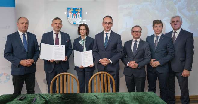 PRZEBUDOWA TOROWISKA NA KUCELIN Z UNIJNYM WSPARCIEM - info na www.czestochowa.pl 1