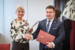 NOWE ODDZIAŁY KLINICZNE W MIEJSKIM SZPITALU - info na www.czestochowa.pl 5