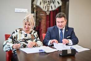 NOWE ODDZIAŁY KLINICZNE W MIEJSKIM SZPITALU - info na www.czestochowa.pl 6